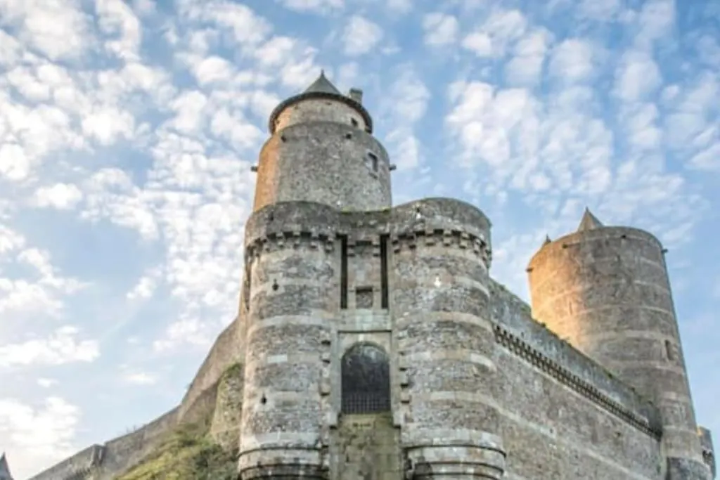 Vila Location Saisonniere A Montours Francie