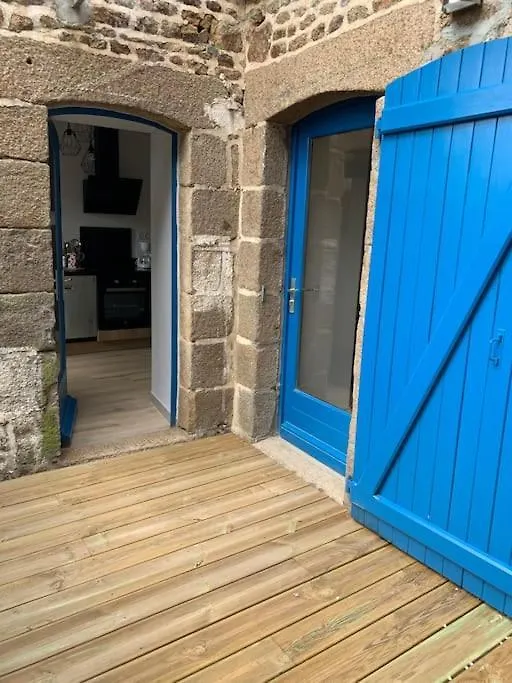 Vila Location Saisonniere A Montours Francie